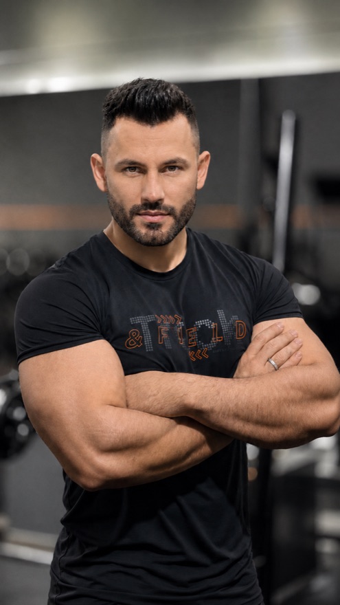 Gustavo Gomes — personal